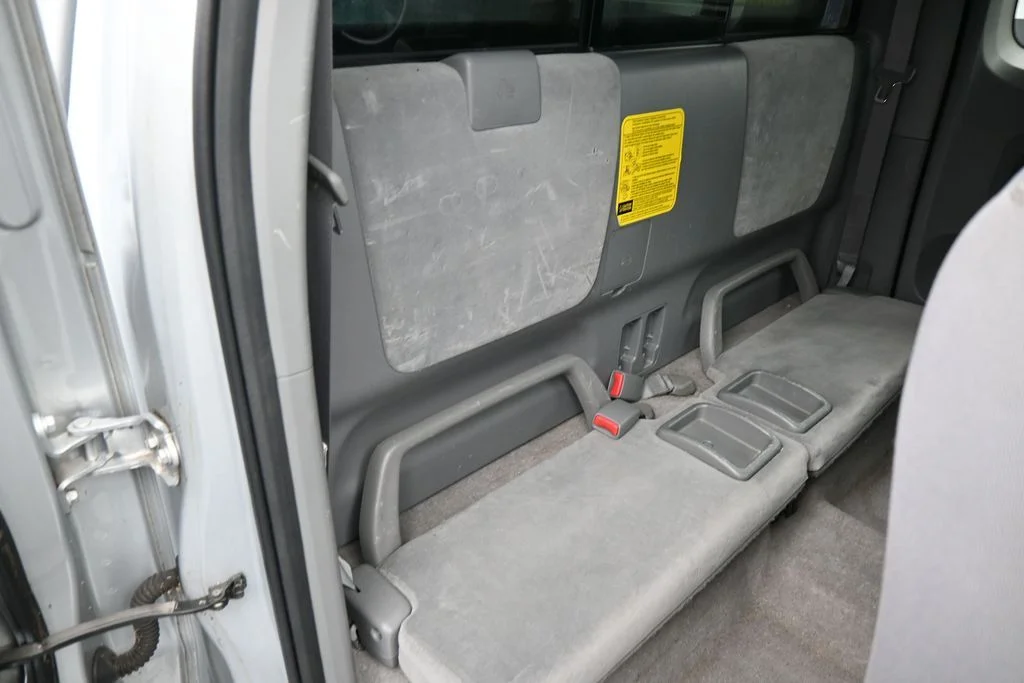 Used 2007 Silver Streak Mica Toyota Base image 30