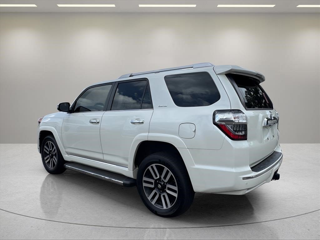 Used 2022 Blizzard Pearl Toyota Limited image 12