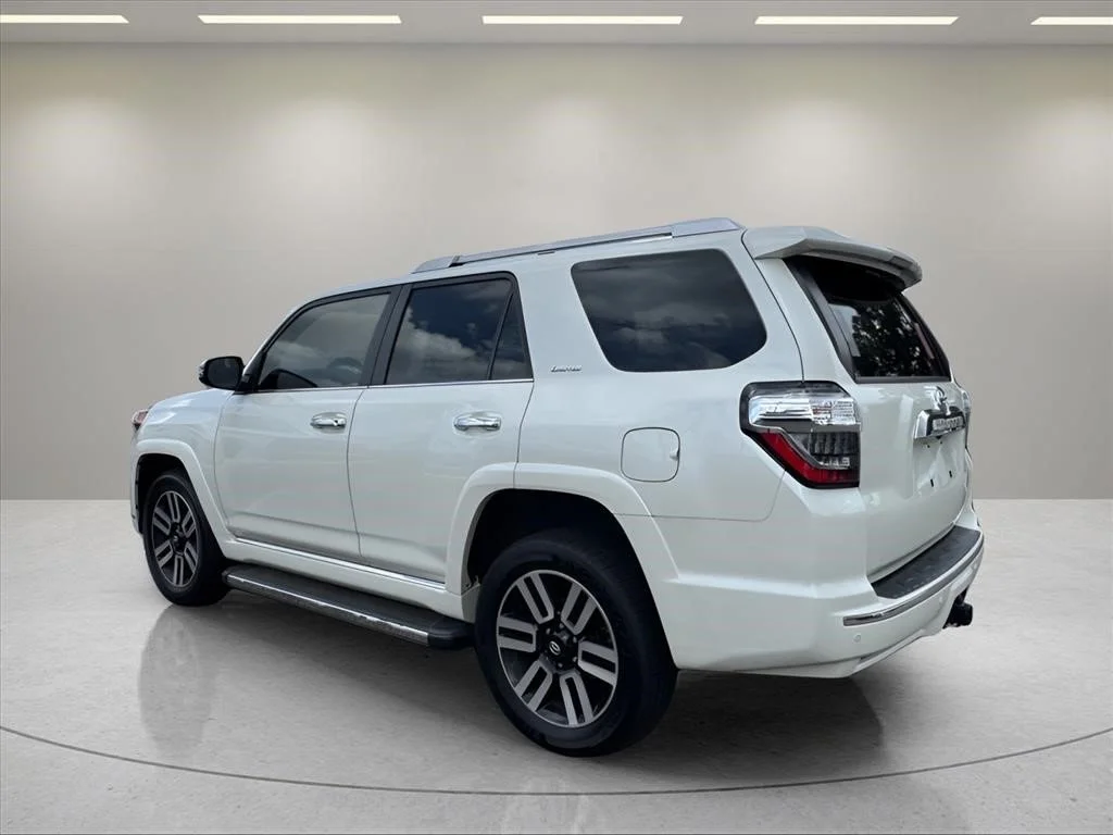 Used 2022 Blizzard Pearl Toyota Limited image 12