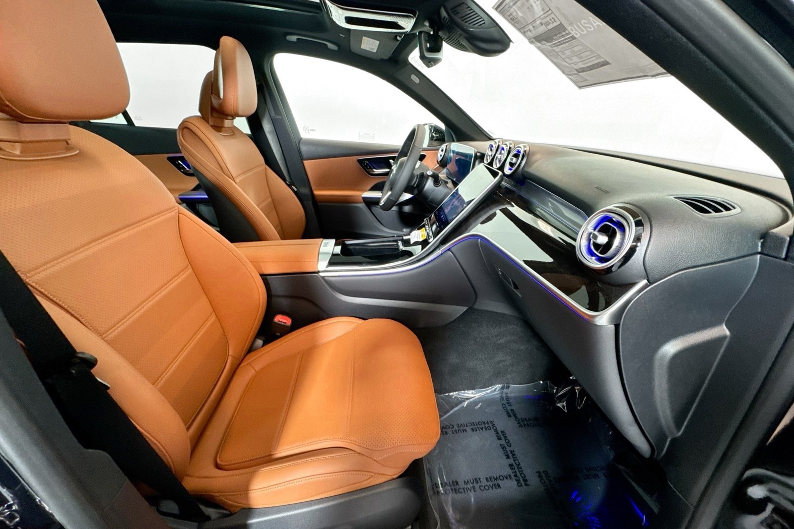 New 2026 Black Mercedes-Benz GLC 300 image 26