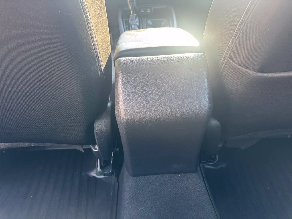 Used 2023 Silver Honda LX image 20