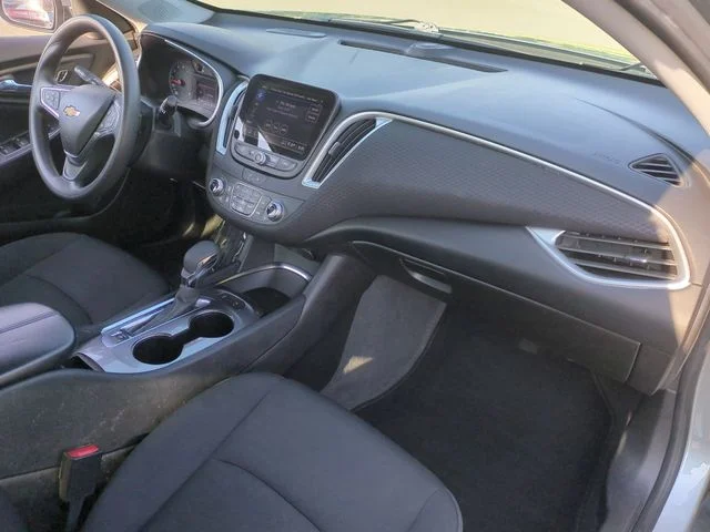 Used 2024 Gray Chevrolet LT image 35