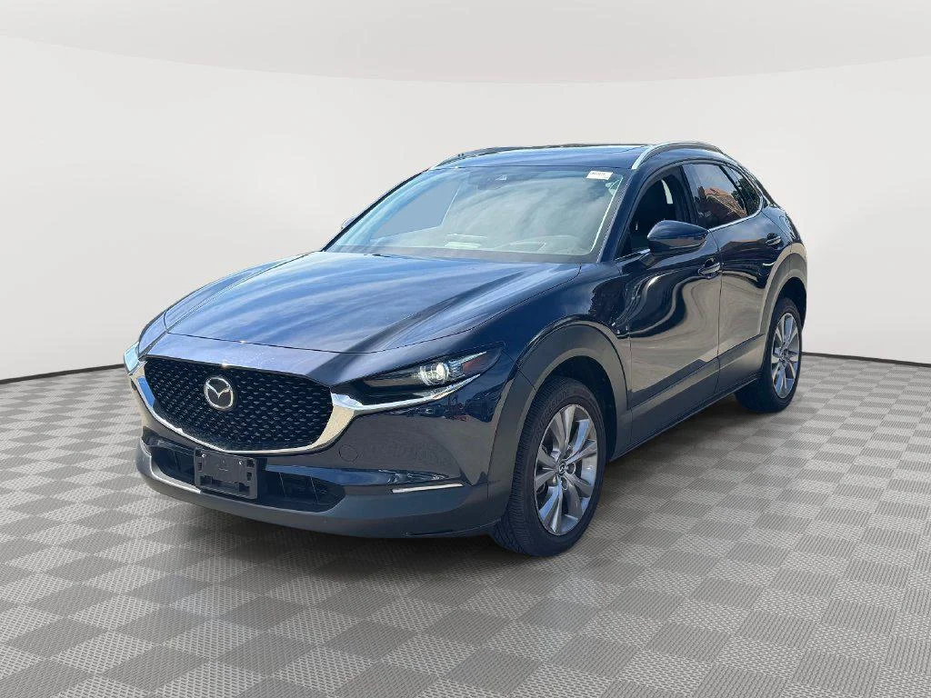 Used 2020 Deep Crystal Blue Mica Mazda Premium Package image 3
