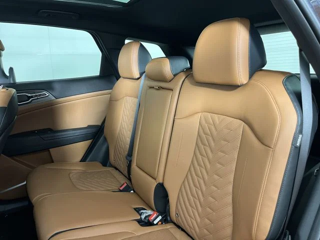 New 2026 Ebony Black Kia X-Line image 22