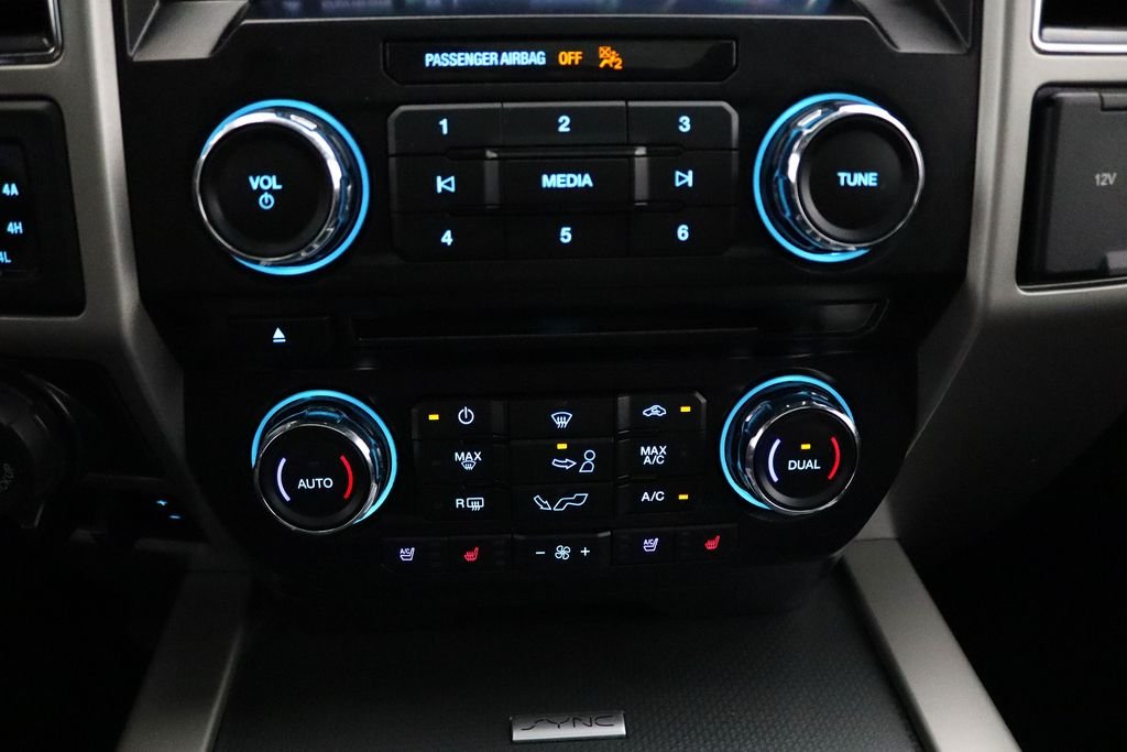 Used 2017 Silver Ford Lariat image 33