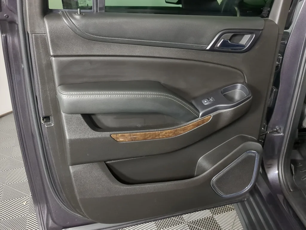 Used 2018 Tungsten Metallic Chevrolet LT image 15