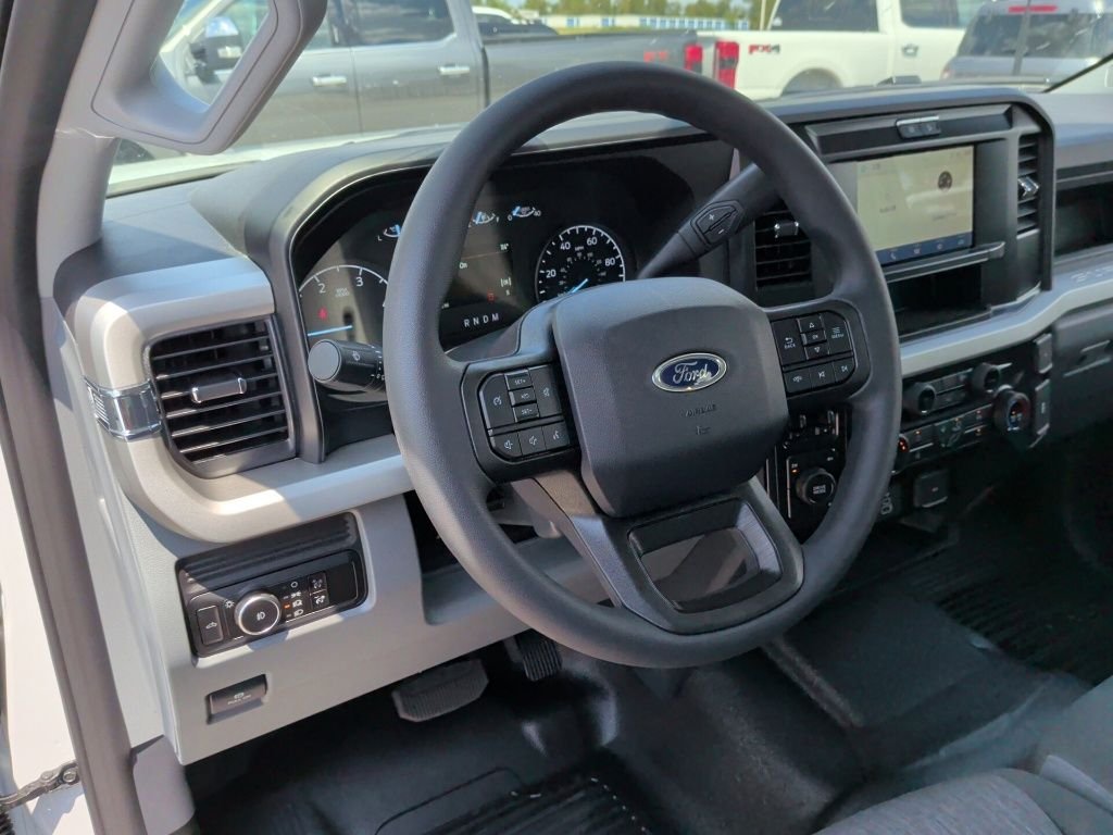New 2026 Oxford White Ford F-350® XL image 14