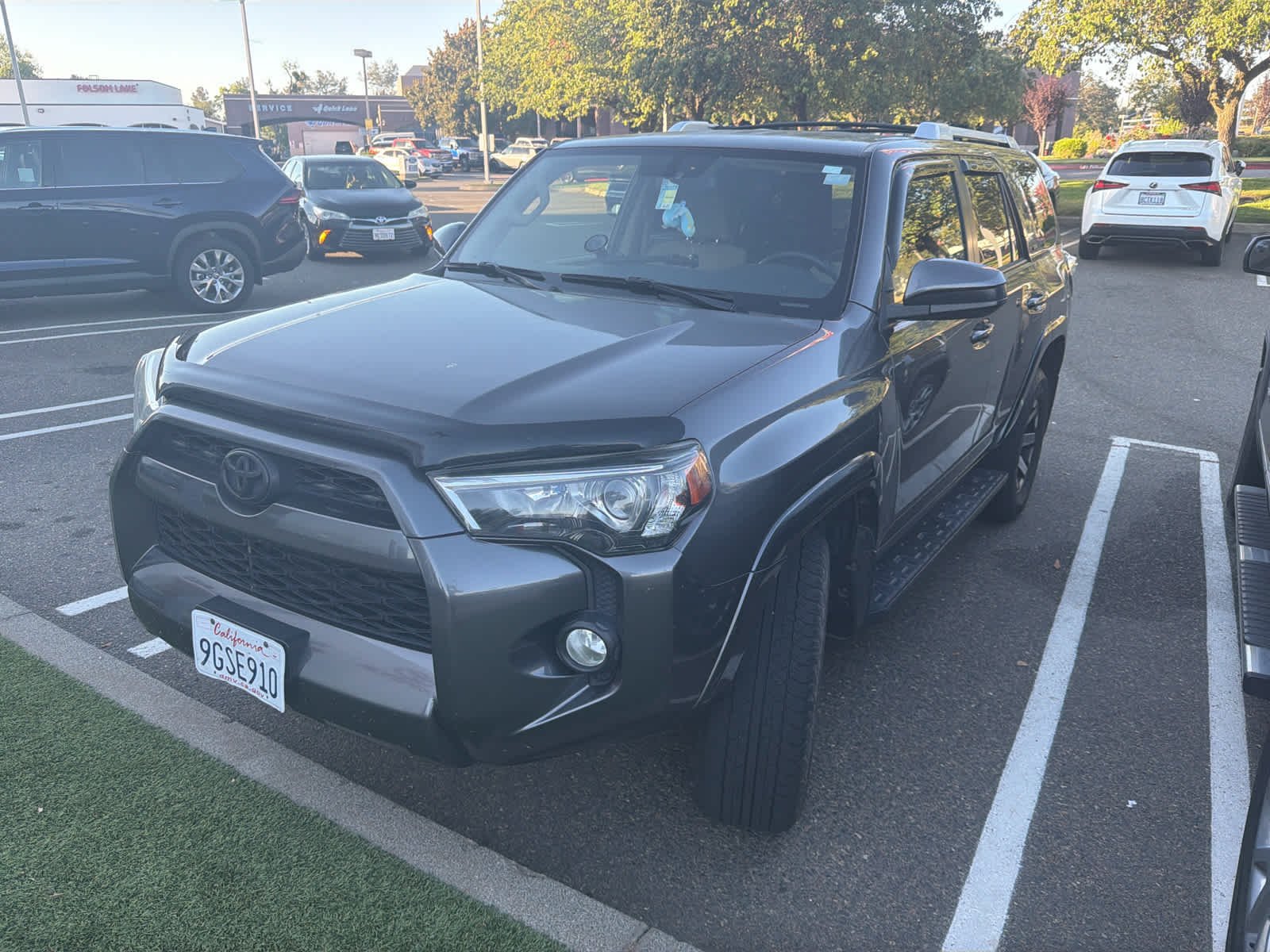 Used 2017 Magnetic Gray Metallic Toyota SR5 image 3