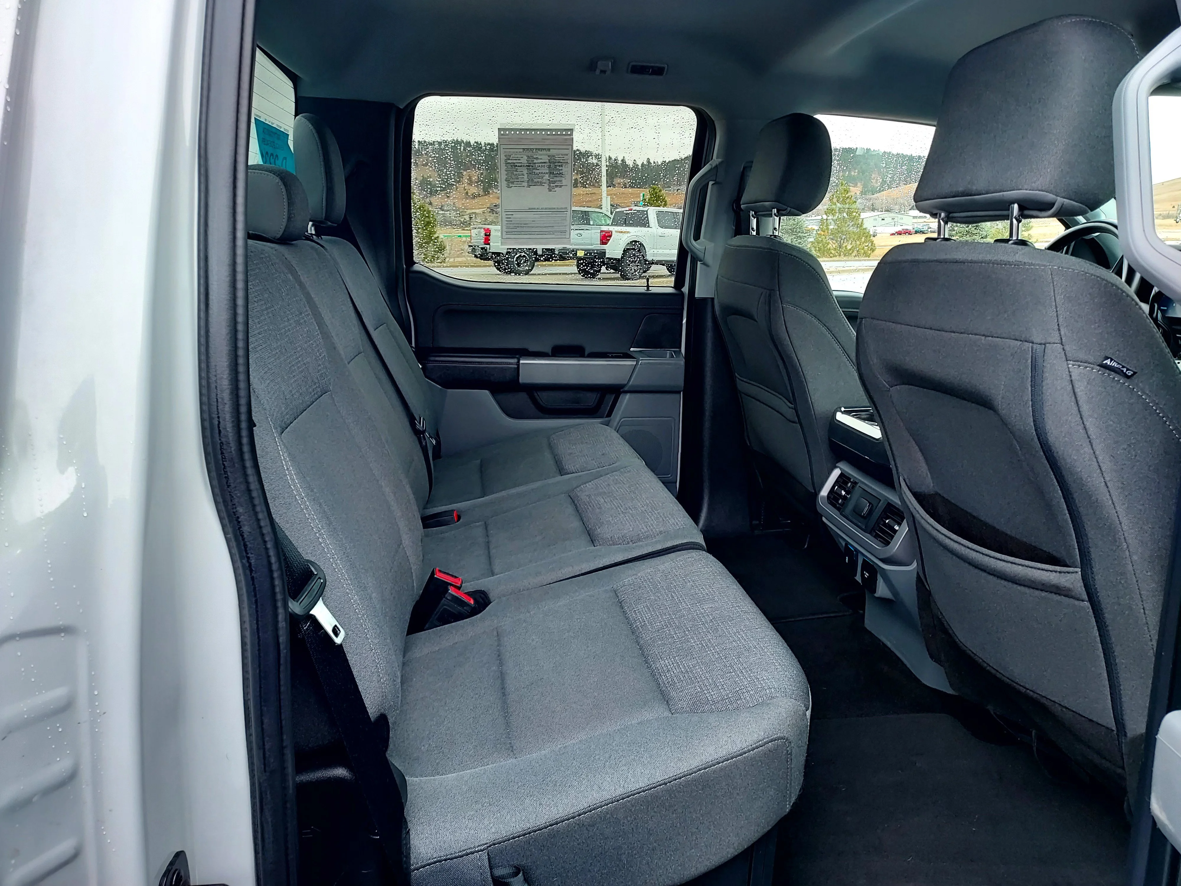Used 2024 Gray Ford XLT image 20