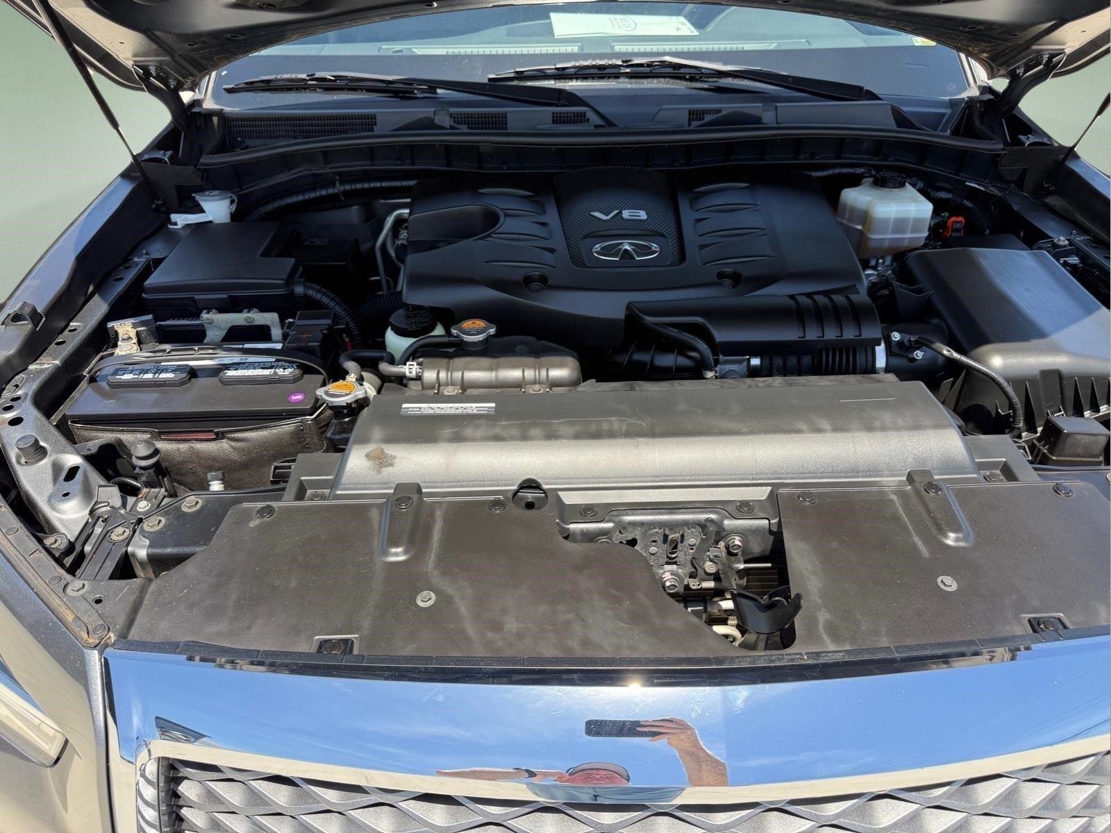 Used 2019 Graphite Shadow INFINITI LUXE image 34
