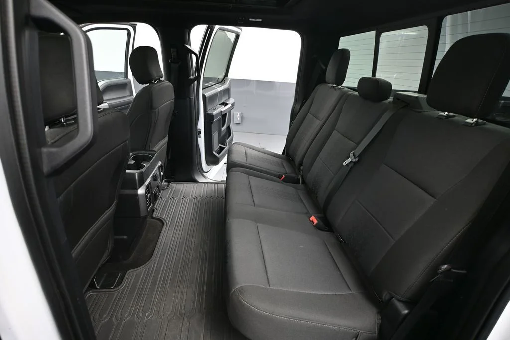 Used 2020 White Ford XLT image 41