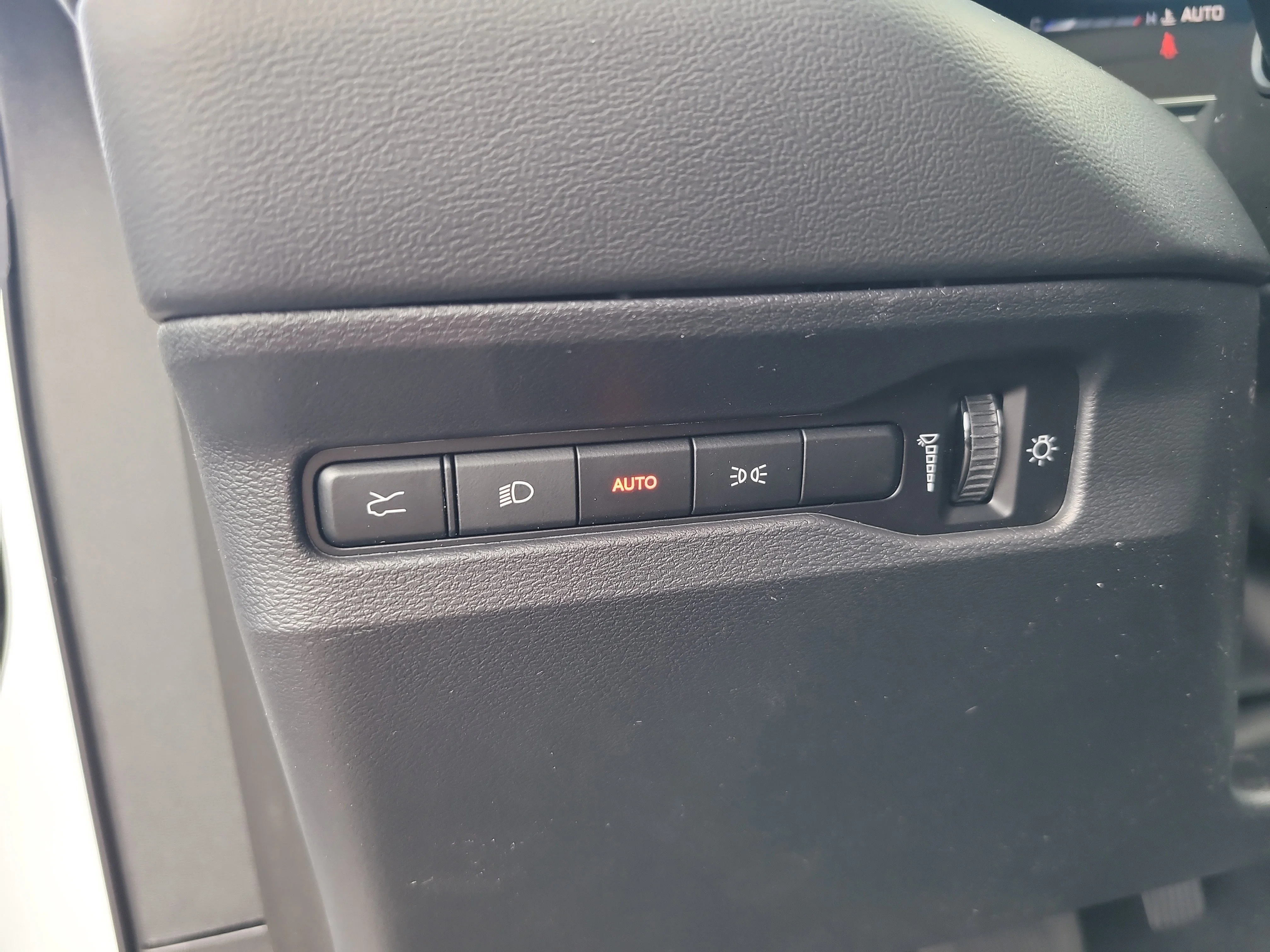 New 2026 White Knuckle Dodge R/T image 22
