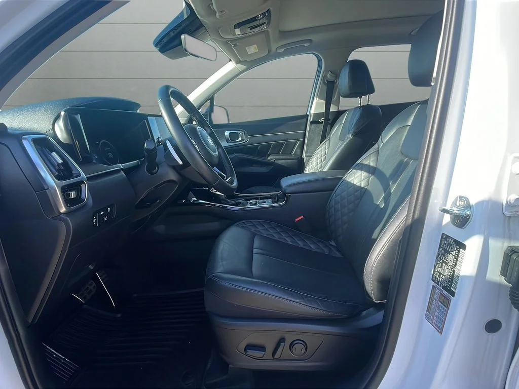 Certified Used 2021 White Kia SX-Prestige image 10