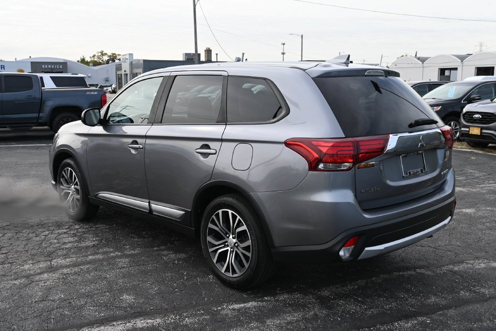 Certified Used 2018 Silver Mitsubishi ES image 11