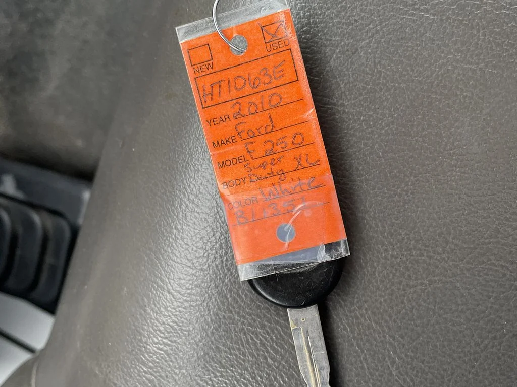 Used 2010  Ford  image 19