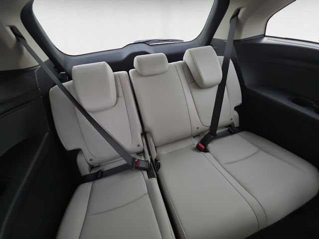 New 2026 Platinum White Pearl Honda EX-L image 18