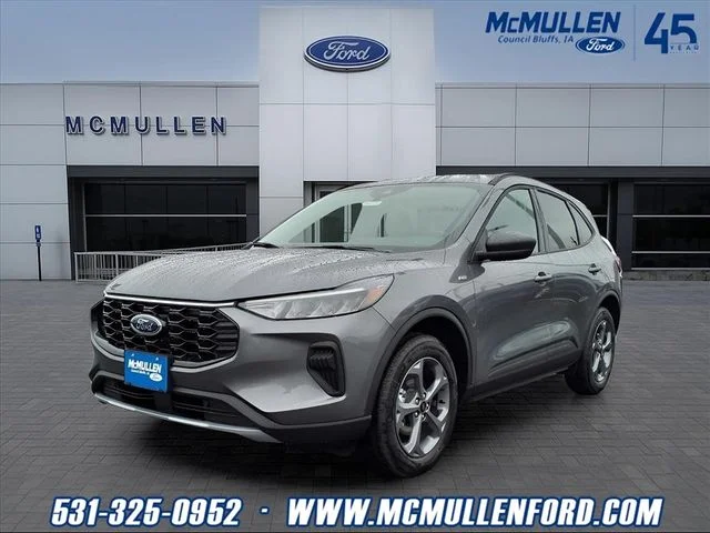 2026 Ford Escape ST-Line AWD's photo
