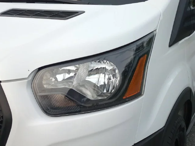 Used 2021 White Ford XL image 9
