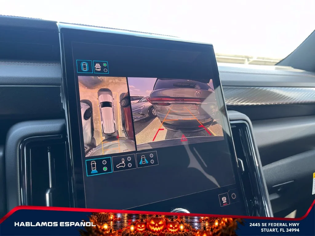 New 2026 Summit White GMC AT4 image 32
