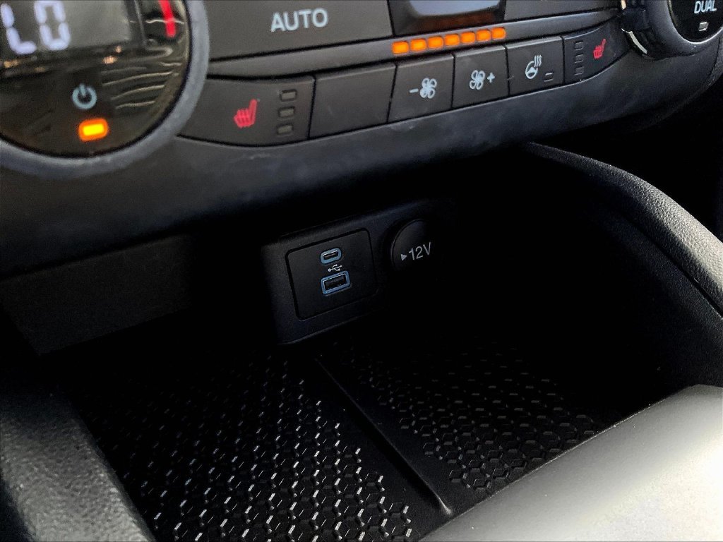 Used 2021 Red Ford Outer Banks image 17