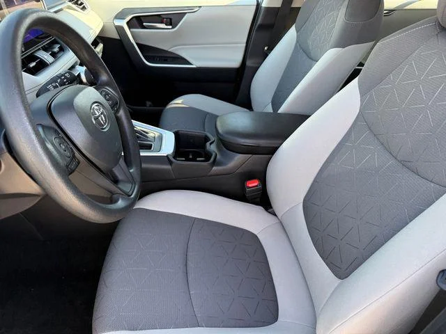 Certified Used 2024 SILVER SKY METALLIC Toyota XLE image 10