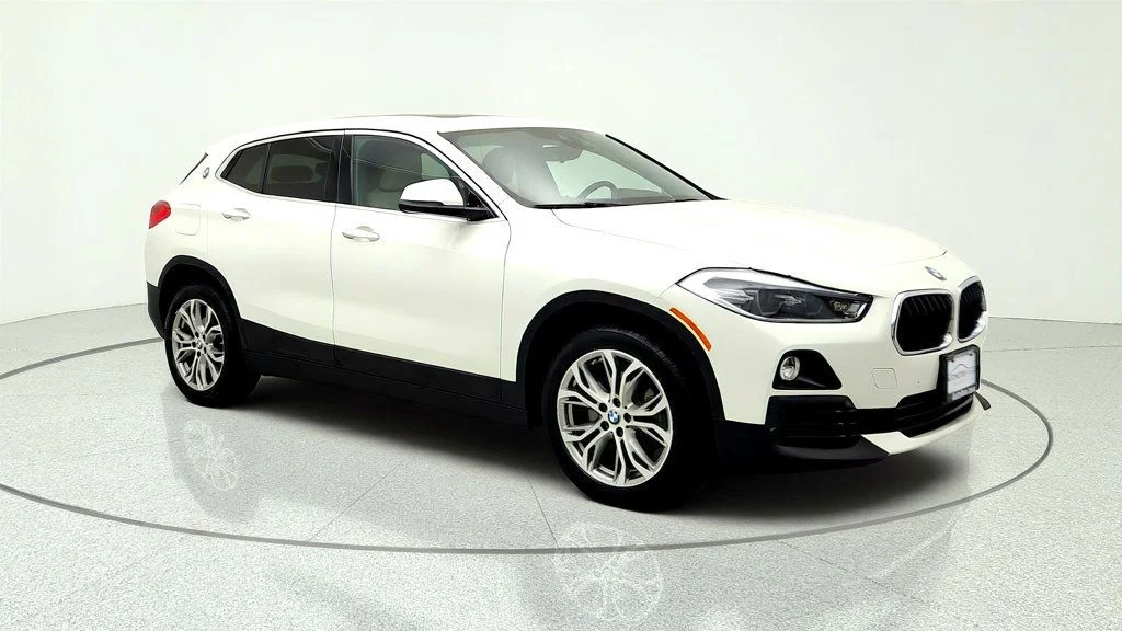 Used 2020 Alpine White BMW xDrive28i Sports Activity Coupe w/ Premium Package image 3