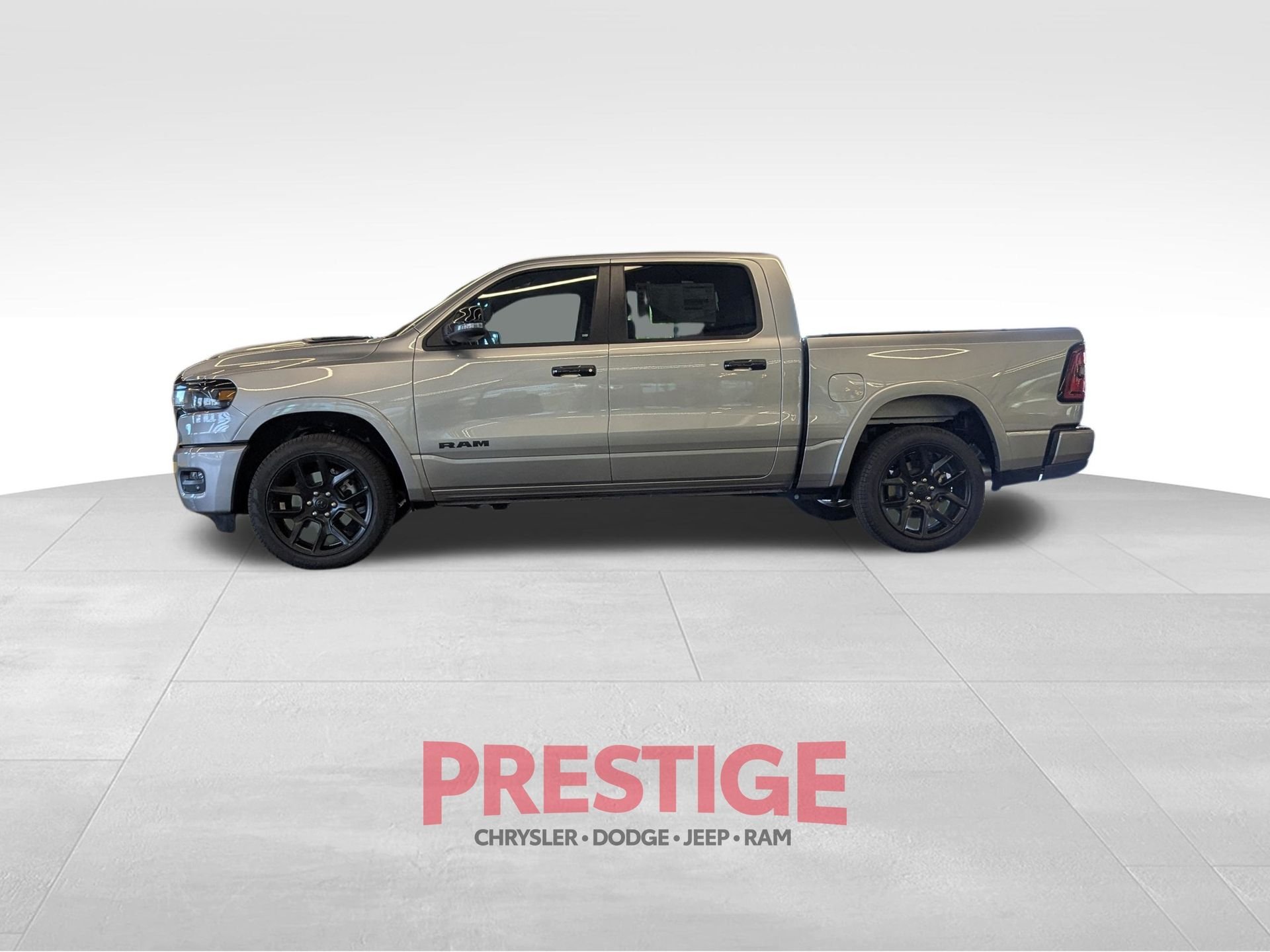 2026 RAM 1500 Laramie - Photo 9