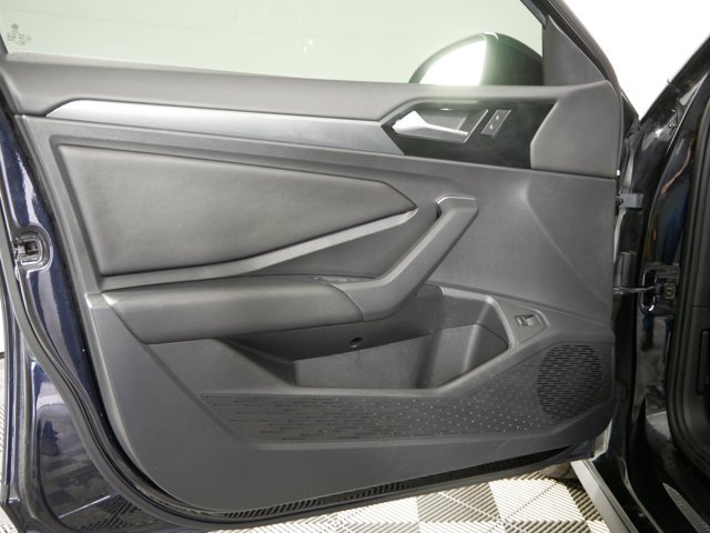 Used 2019 Deep Black Pearl Volkswagen 35th Anniversary Edition image 8