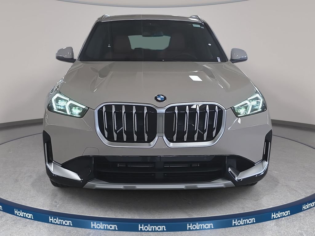 New 2026 Dune Grey Metallic BMW xDrive28i image 2