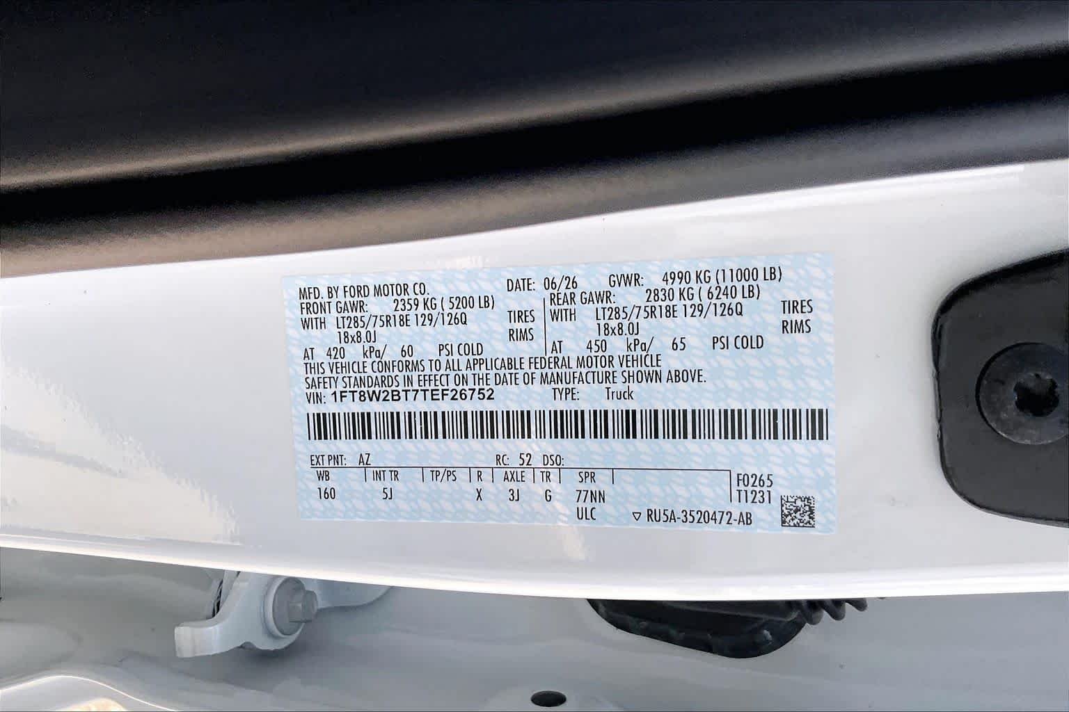 New 2026 Star White Metallic Tri-Coat Ford F-250® Lariat® image 20