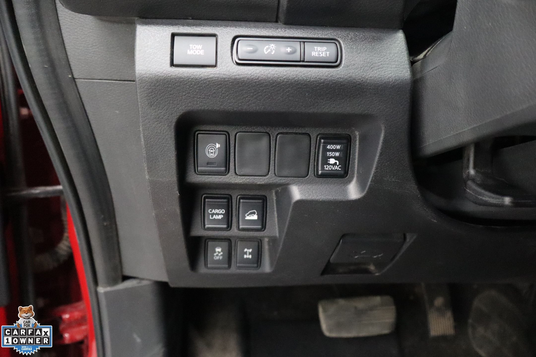 Used 2025 Red Nissan PRO-4X image 13
