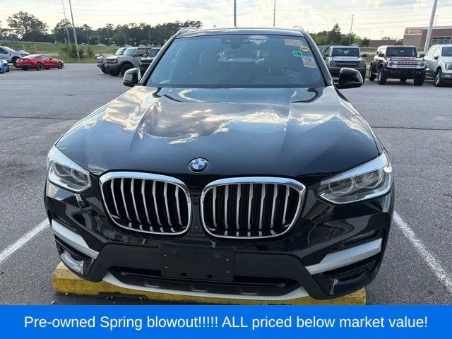 Used 2020 Black BMW xDrive30i image 2