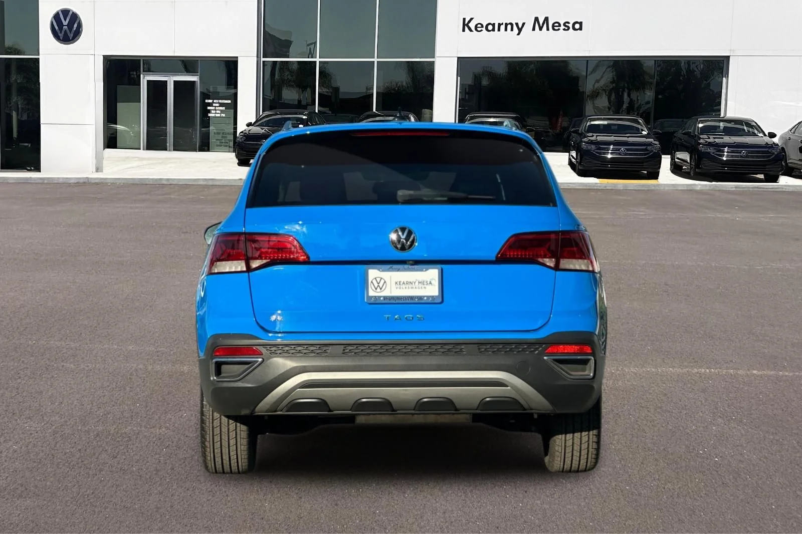 Certified Used 2022 Blue Volkswagen 1.5T SE image 5