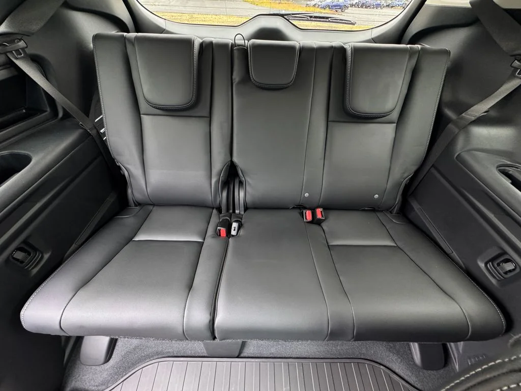 New 2026 ICE SILVER METALLIC Subaru Limited 7-Passenger image 86