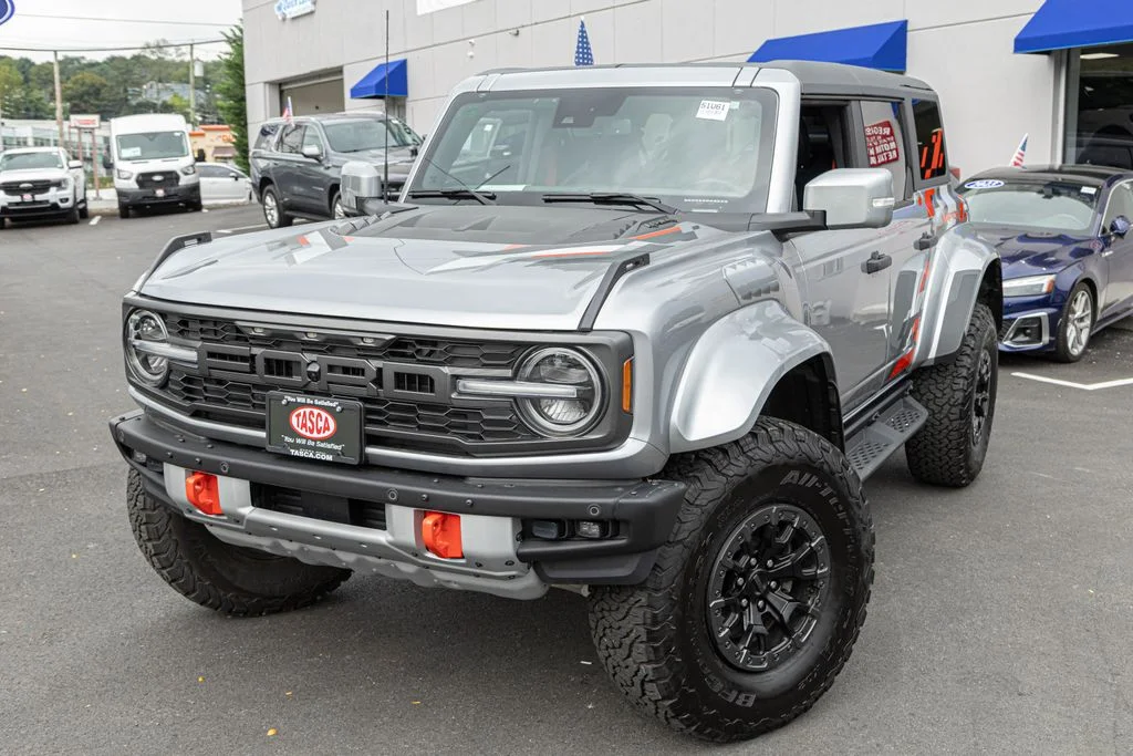 Used 2024 Silver Ford Raptor image 1