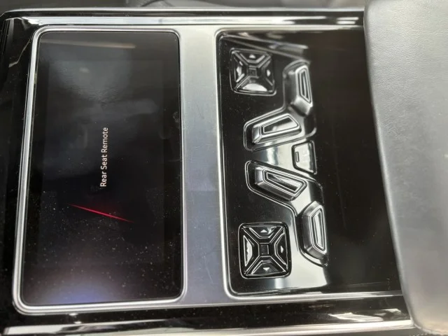 Used 2022 Mythos Black Metallic Audi BLACK OPTIC PLUS & EXECUTIVE PACKAGE !! BANG & OLUFSEN ADVANCED !!! OVER $ 146K MSRP !!! image 42