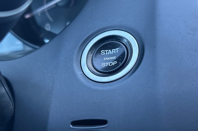 Used 2020 Black Jaguar SE image 22