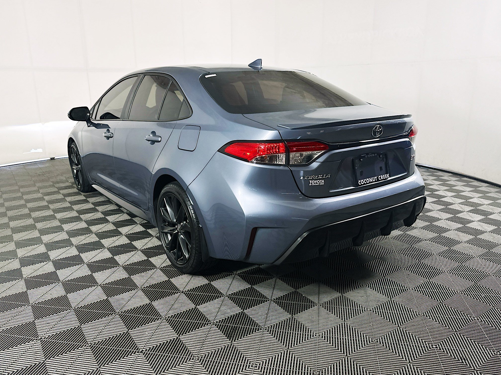 Certified Used 2024 Celestite Toyota SE image 5
