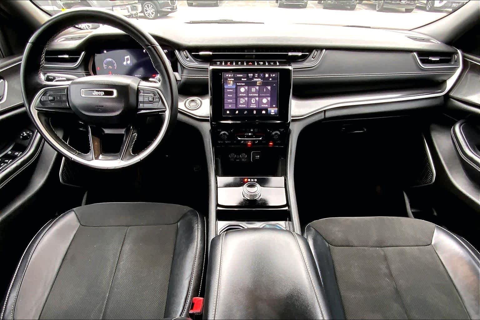 Used 2022 Bright White Clearcoat Jeep Altitude image 22
