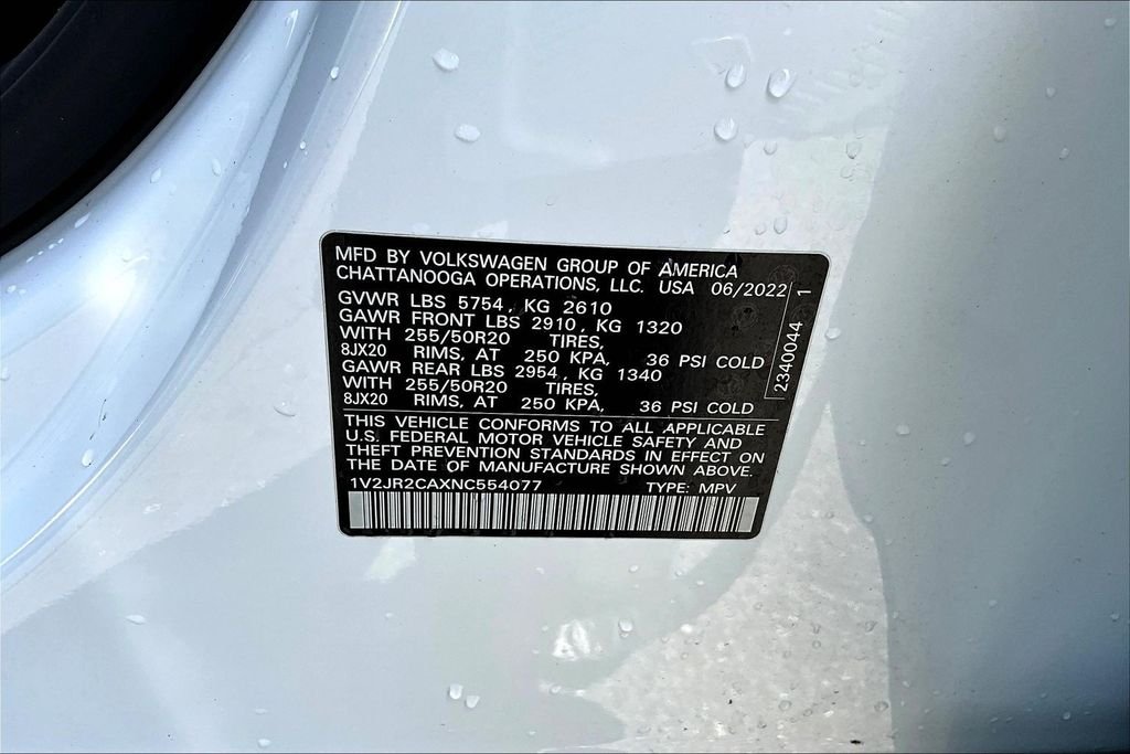 2022 Volkswagen Atlas SE w/Tech - Photo 19