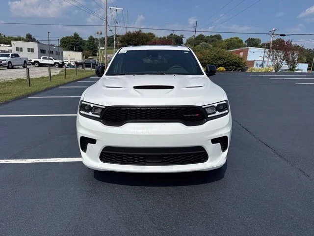 New 2027 White Knuckle Clear-Coat Exterior Paint Dodge GT HEMI image 2