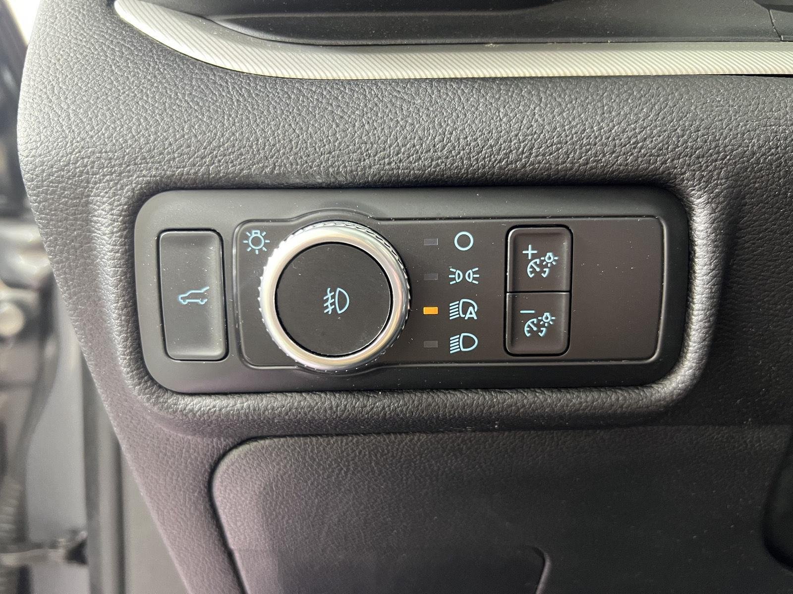 Used 2022 Carbonized Gray Ford XLT image 17