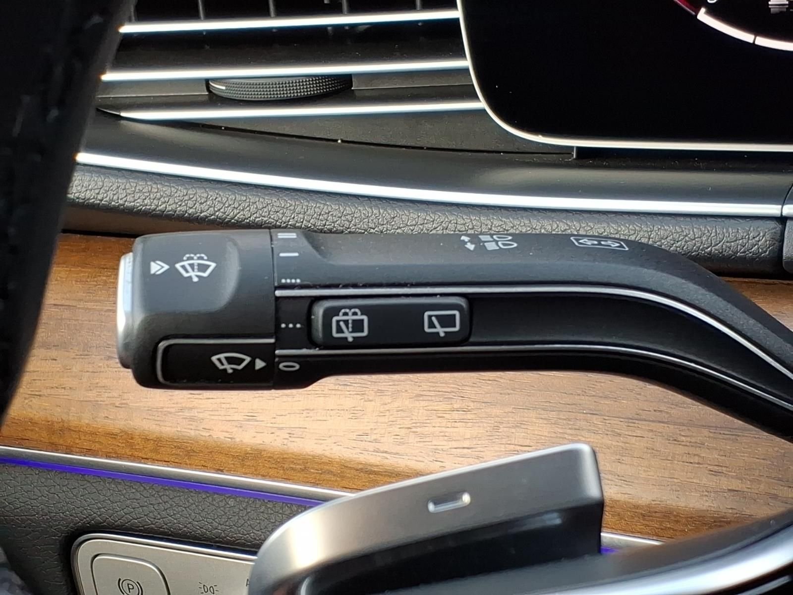 Certified Used 2025  Mercedes-Benz GLE 350 image 27