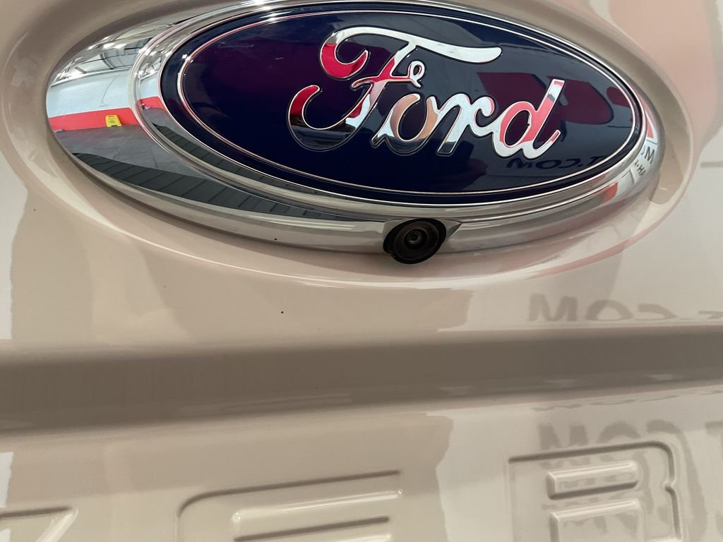 Used 2024 Beige Ford Lariat image 8