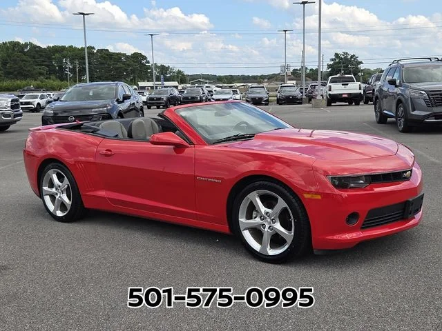Used 2015 Red Chevrolet 2LT image 9