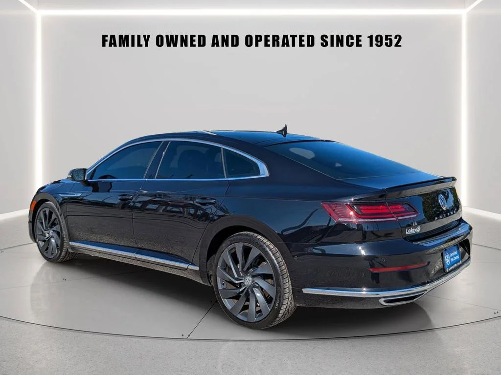 Used 2020 Black Volkswagen 2.0T SEL Premium R-Line image 4