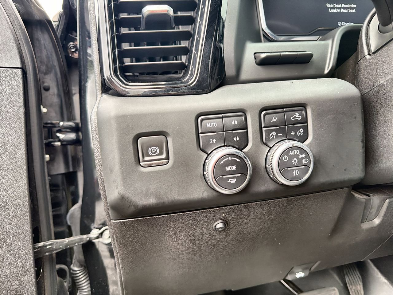 Used 2024 Onyx Black GMC AT4X image 15