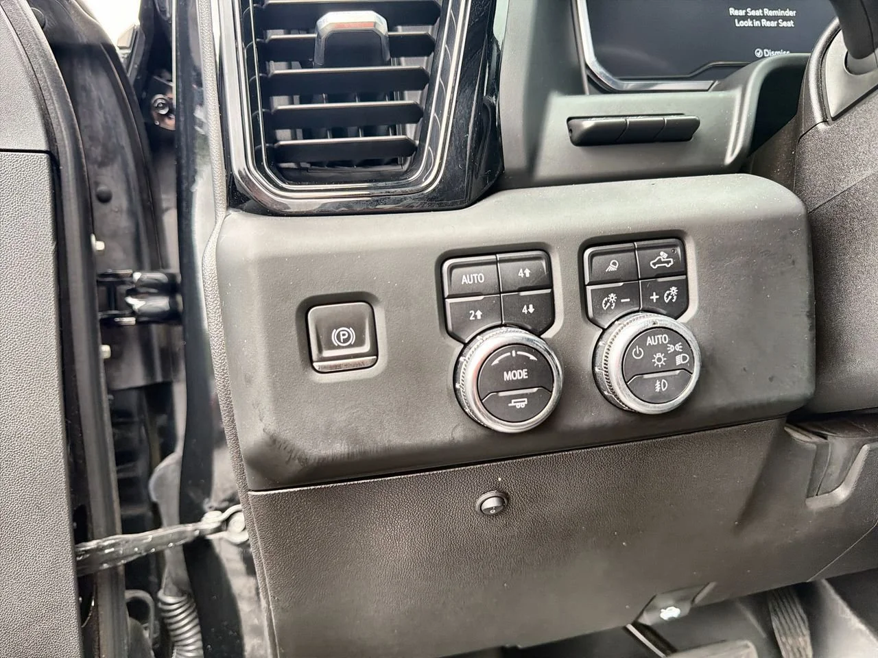 Used 2024 Onyx Black GMC AT4X image 15