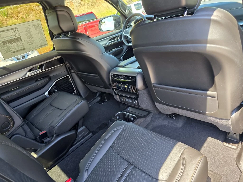 New 2026 Black Jeep  image 26