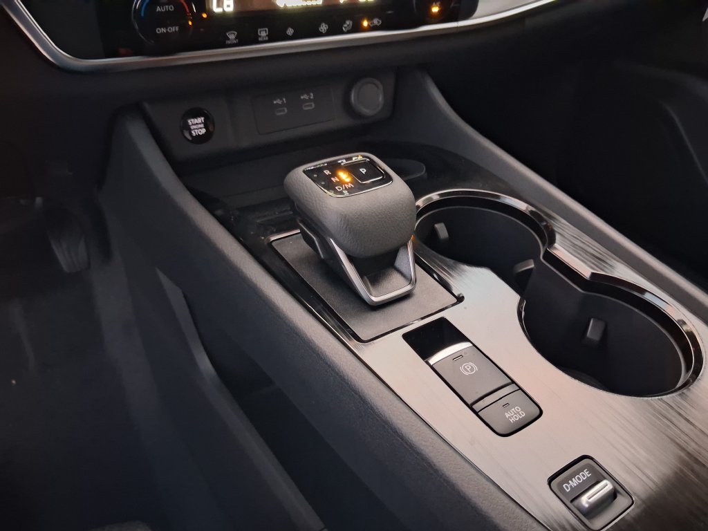 New 2027 Gray Nissan SV image 12